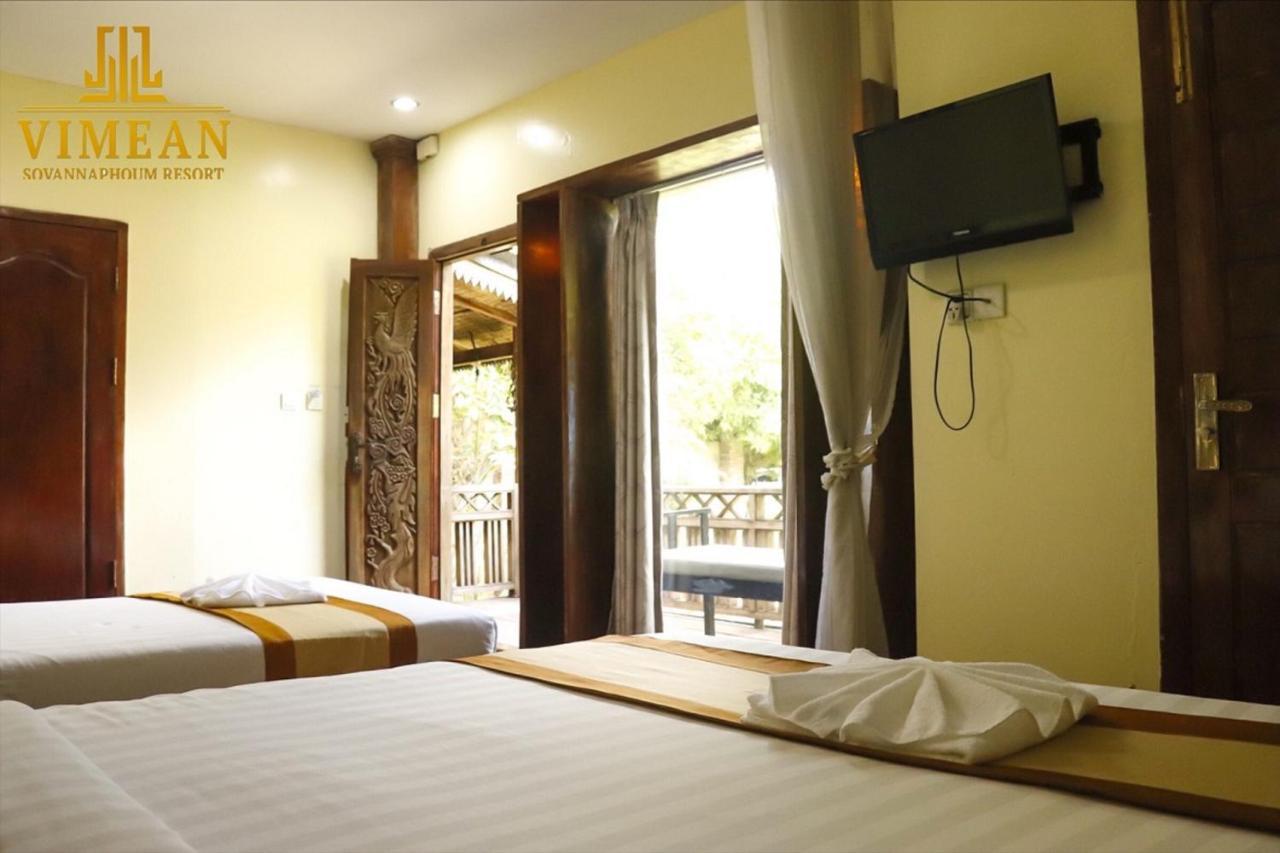 Vimean Sovannaphoum Resort Battambang Bagian luar foto