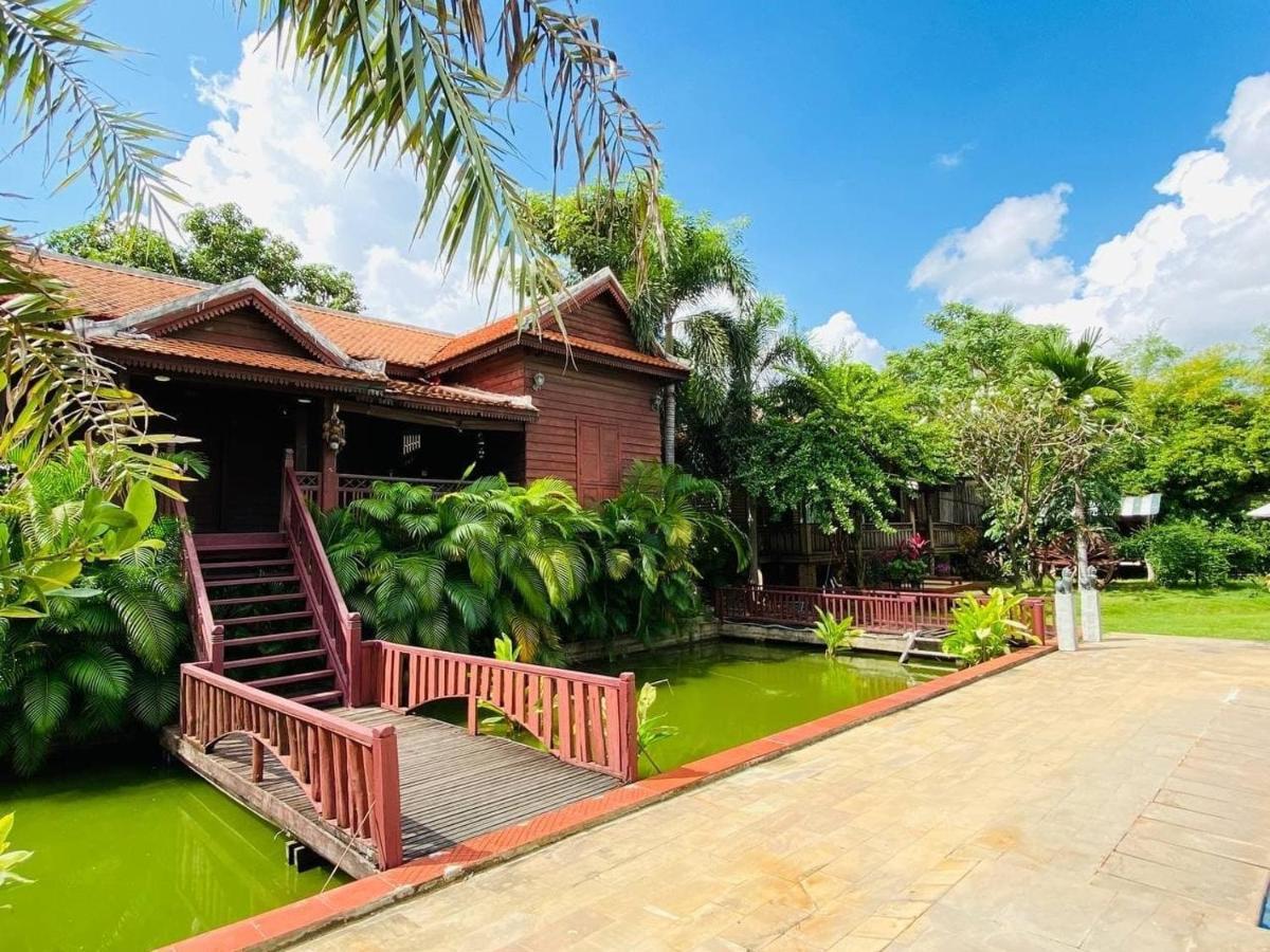 Vimean Sovannaphoum Resort Battambang Bagian luar foto