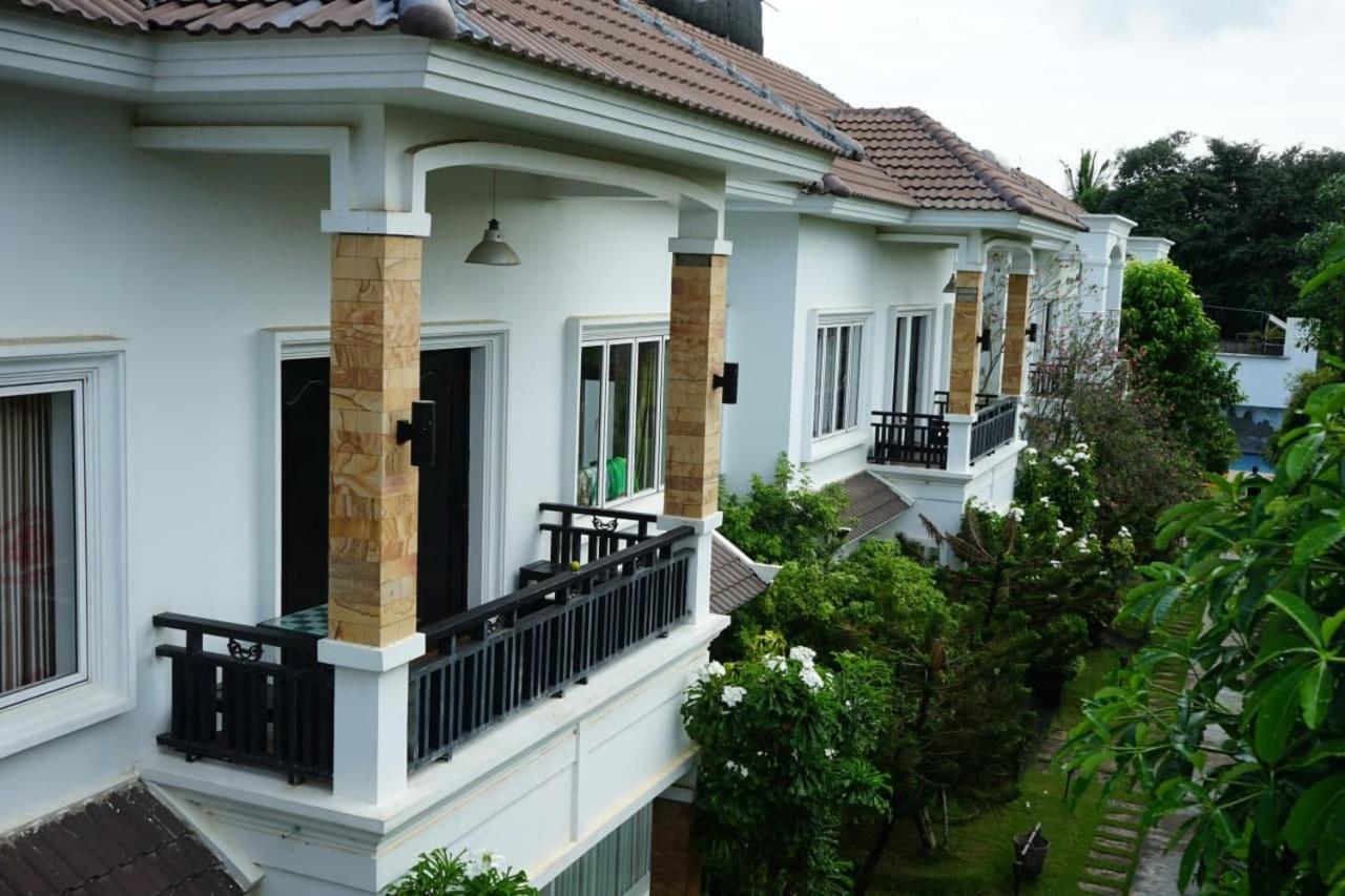 Vimean Sovannaphoum Resort Battambang Bagian luar foto