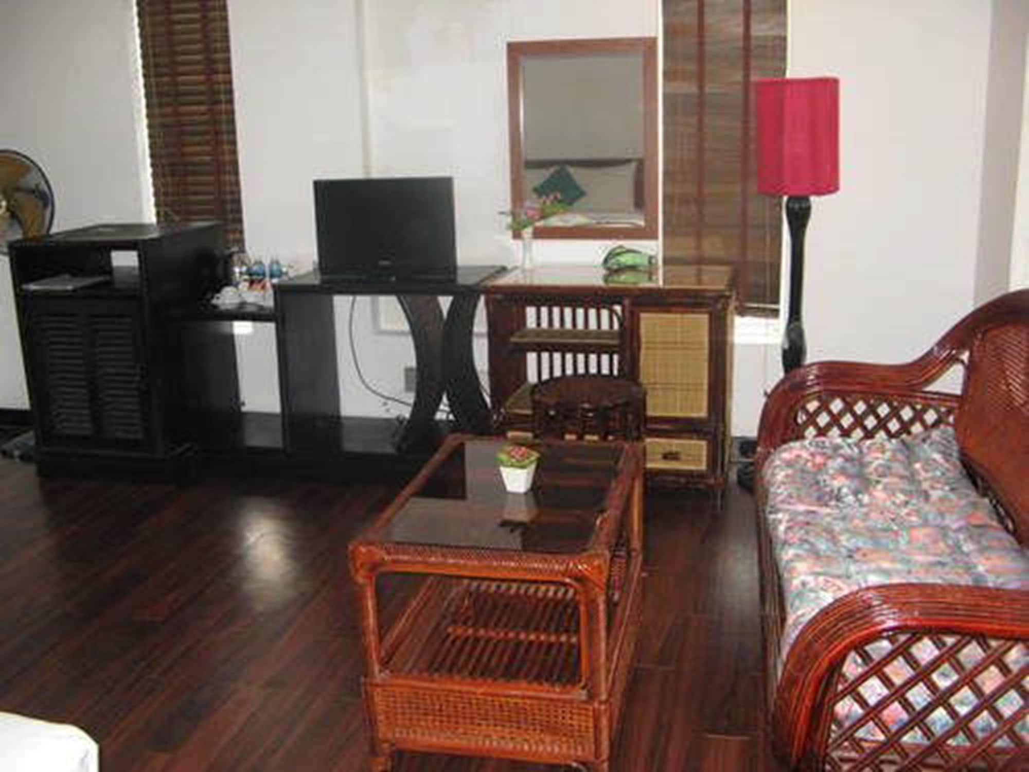 Vimean Sovannaphoum Resort Battambang Bagian luar foto