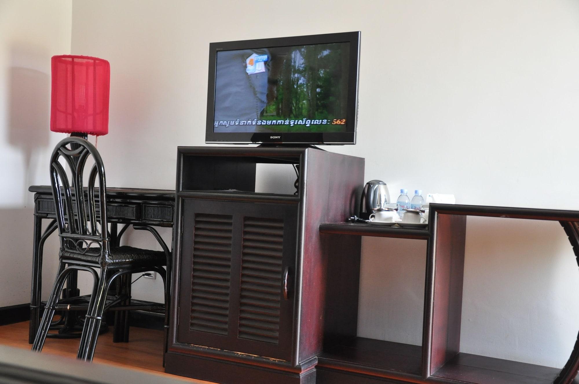 Vimean Sovannaphoum Resort Battambang Bagian luar foto