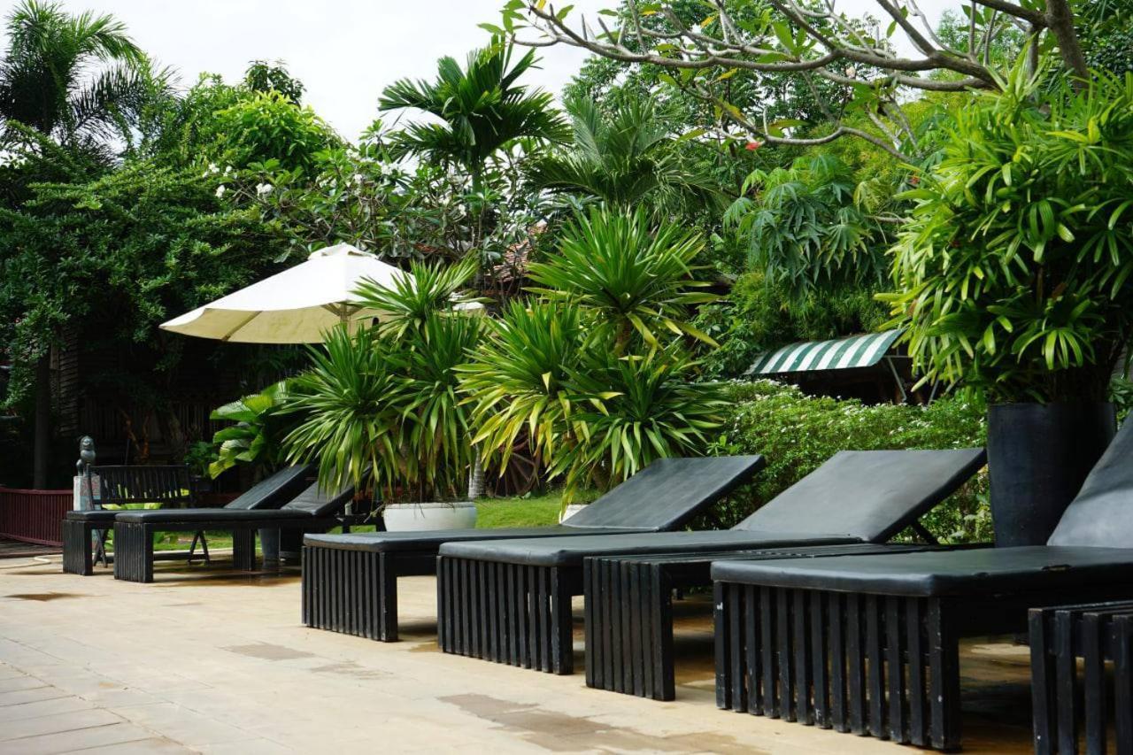 Vimean Sovannaphoum Resort Battambang Bagian luar foto